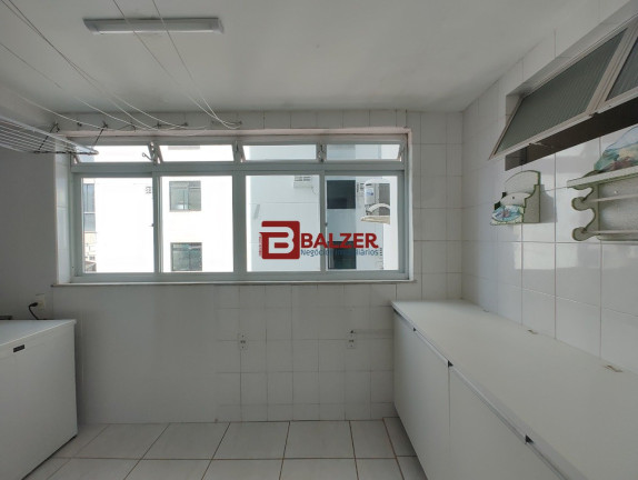 Imagem Apartamento com 3 Quartos à Venda, 120 m² em Centro - Florianópolis Imagem Apartamento com 3 Quartos à Venda, 120 m² em Centro - Florianópolis