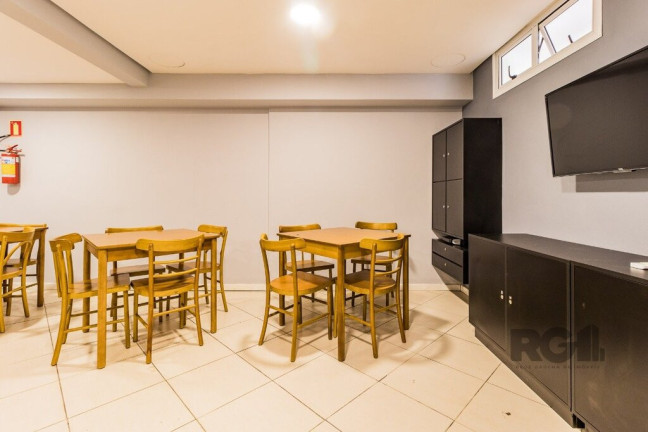 Imagem Apartamento com 1 Quarto à Venda, 55 m² em Petrópolis - Porto Alegre