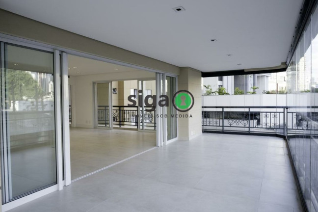 Apartamento com 4 Quartos à Venda ou Locação, 275 m² em Vila Olímpia - São Paulo