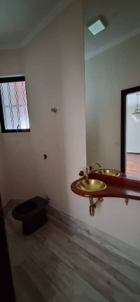Imagem Casa com 3 Quartos à Venda, 400 m² em Madureira - Bauru