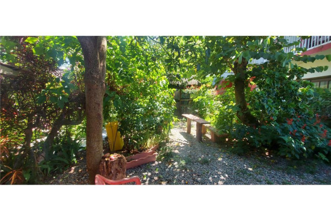 Imagem Casa com 3 Quartos à Venda,  em Bombinhas - Bombinhas