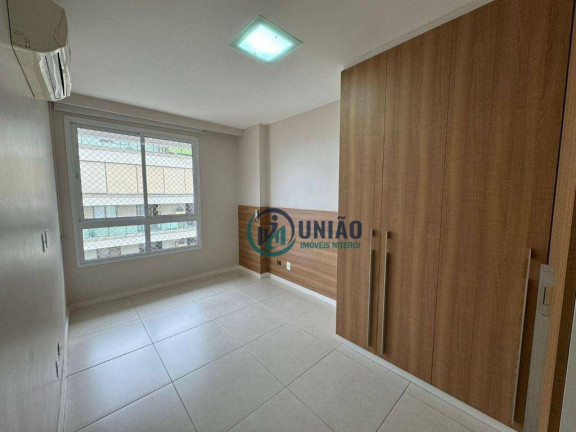 Imagem Cobertura com 4 Quartos à Venda, 217 m² em Santa Rosa - Niterói