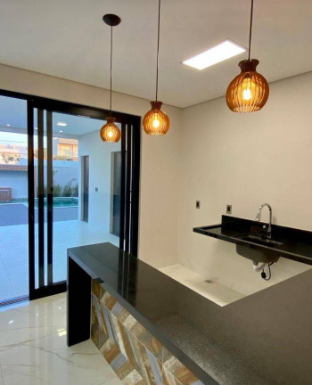 Imagem Casa com 3 Quartos à Venda, 306 m² em Jardim Imperial Ii - Cuiabá Imagem Casa com 3 Quartos à Venda, 306 m² em Jardim Imperial Ii - Cuiabá