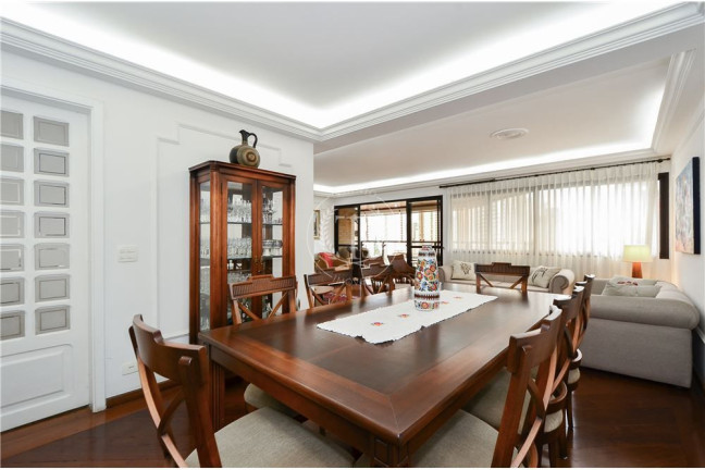 Imagem Apartamento com 4 Quartos à Venda, 221 m² em São Paulo