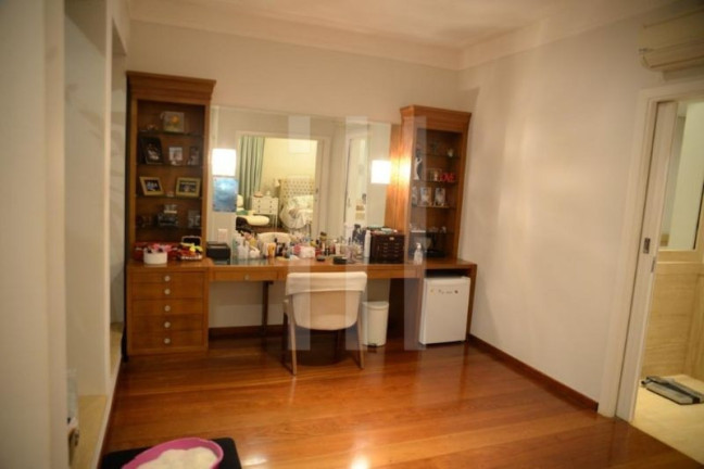 Imagem Casa com 4 Quartos à Venda, 700 m² em Condomínio Residencial Veneza - Ribeirão Preto Imagem Casa com 4 Quartos à Venda, 700 m² em Condomínio Residencial Veneza - Ribeirão Preto