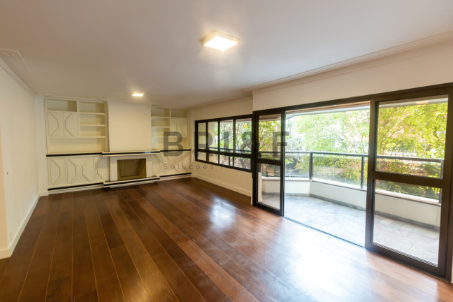 Apartamento com 4 Quartos à Venda, 190 m² em Itaim Bibi - São Paulo