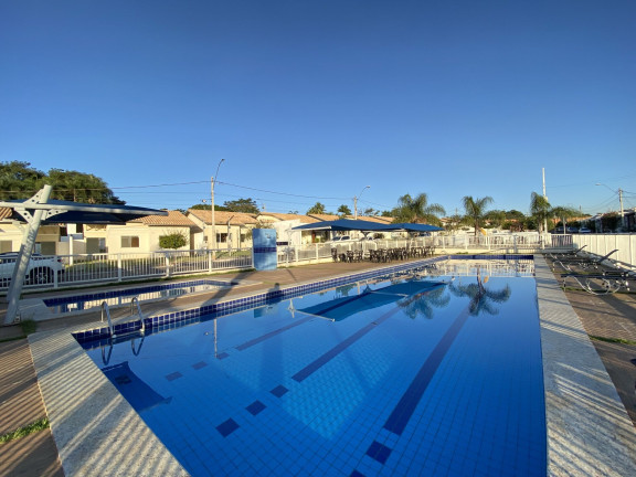 Imagem Casa de Condomínio com 3 Quartos à Venda, 75 m² em Jardim Guanabara Ii - Goiânia