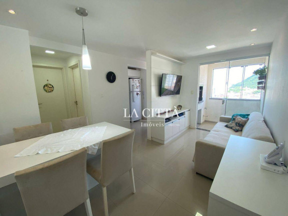 Apartamento com 2 Quartos à Venda, 71 m² em São Judas - Itajaí