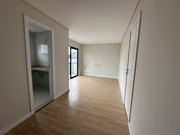 Imagem Sobrado com 4 Quartos à Venda, 126 m² em Boqueirão - Curitiba