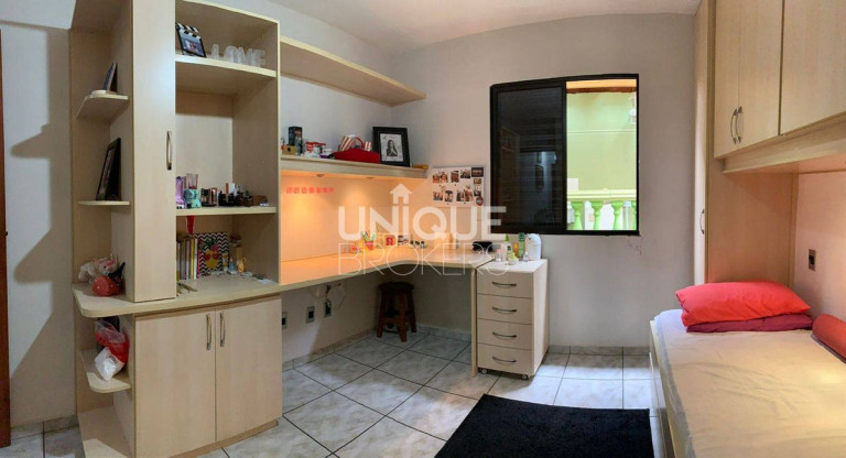 Imagem Casa com 4 Quartos à Venda, 125 m² em Jardim Tannus - Jundiaí Imagem Casa com 4 Quartos à Venda, 125 m² em Jardim Tannus - Jundiaí