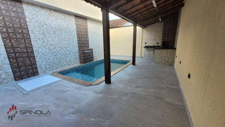 Casa com 3 Quartos à Venda, 110 m² em Maracanã - Praia Grande