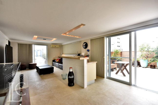 Imagem Apartamento com 3 Quartos à Venda, 181 m² em Moema - São Paulo