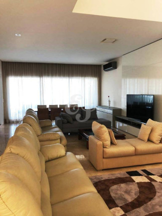 Imagem Casa de Condomínio com 4 Quartos à Venda, 385 m² em Tamboré - Santana De Parnaíba Imagem Casa de Condomínio com 4 Quartos à Venda, 385 m² em Tamboré - Santana De Parnaíba