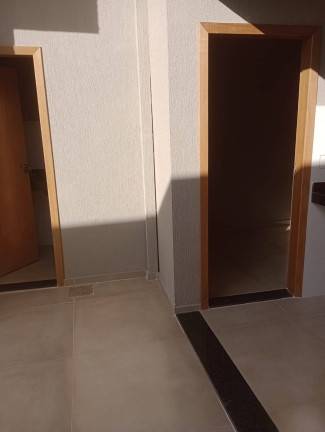 Imagem Casa com 4 Quartos à Venda, 370 m² em Vila Miguel Jorge - Anápolis