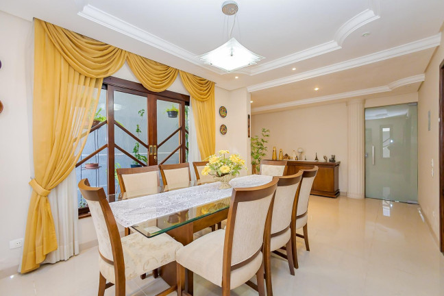 Imagem Casa com 4 Quartos à Venda, 271 m² em Santo Inácio - Curitiba