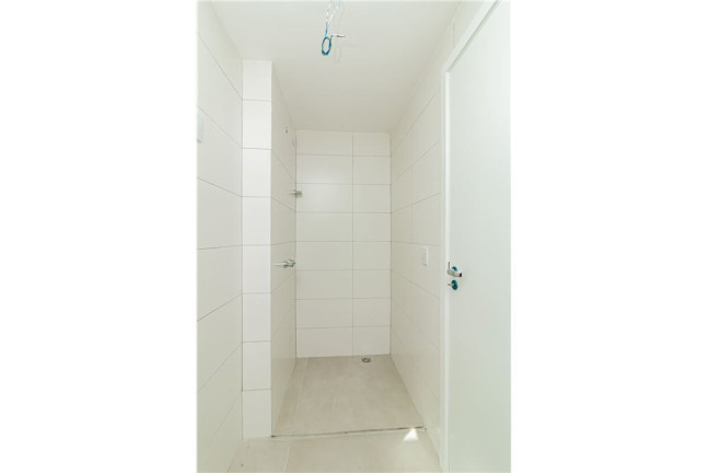 Imagem Imóvel com 3 Quartos à Venda, em Menino Deus - Porto Alegre Imagem Imóvel com 3 Quartos à Venda, em Menino Deus - Porto Alegre