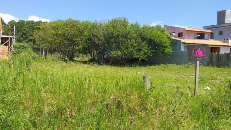Imagem Terreno à Venda, 265 m² em Pinguirito - Garopaba Imagem Terreno à Venda, 265 m² em Pinguirito - Garopaba