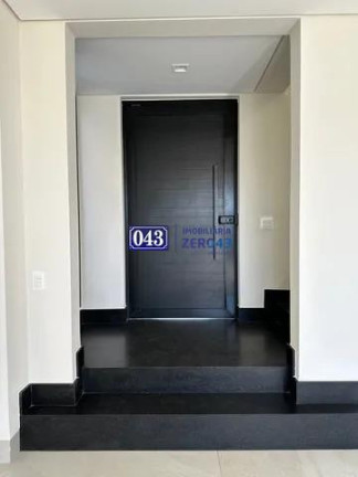Imagem Casa de Condomínio com 3 Quartos à Venda, 231 m² em Jardim Morumbi - Londrina