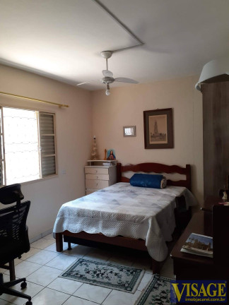 Imagem Casa com 2 Quartos à Venda, 175 m² em Parque Santo Antônio - Jacareí Imagem Casa com 2 Quartos à Venda, 175 m² em Parque Santo Antônio - Jacareí