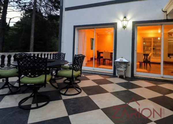 Imagem Casa com 5 Quartos à Venda, 453 m² em Capivari - Campos Do Jordão