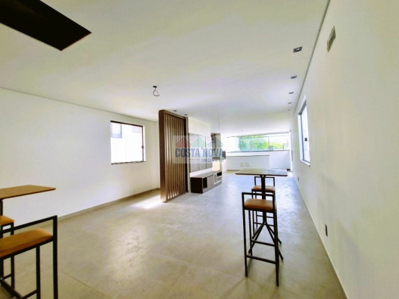 Casa com 4 Quartos à Venda, 290 m² em Boqueirão - Santos