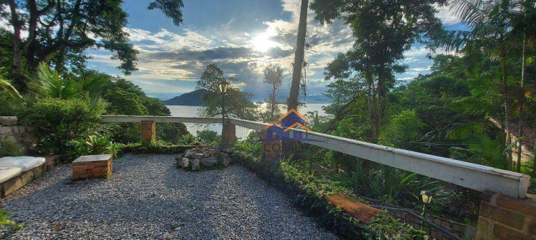 Imagem Casa com 4 Quartos à Venda, 1.500 m² em Vila Velha - Angra Dos Reis