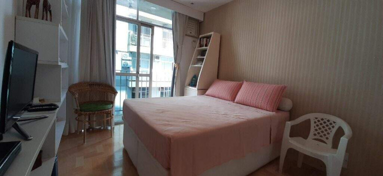 Imagem Apartamento com 4 Quartos à Venda, 138 m² em Lagoa - Rio De Janeiro