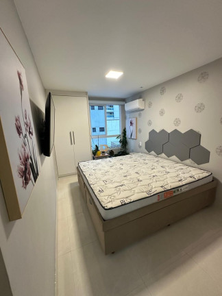 Imagem Apartamento com 2 Quartos à Venda, 64 m² em Itapuã - Vila Velha Imagem Apartamento com 2 Quartos à Venda, 64 m² em Itapuã - Vila Velha