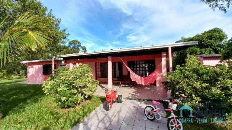 Imagem Casa com 4 Quartos à Venda, 160 m² em Tramandaí - Tramandaí Imagem Casa com 4 Quartos à Venda, 160 m² em Tramandaí - Tramandaí