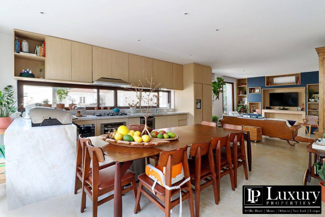 Imagem Casa com 3 Quartos à Venda, 250 m² em Vila Nova Conceição - São Paulo