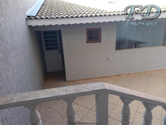 Imagem Casa com 3 Quartos à Venda, 250 m² em Terra Preta - Mairiporã Imagem Casa com 3 Quartos à Venda, 250 m² em Terra Preta - Mairiporã