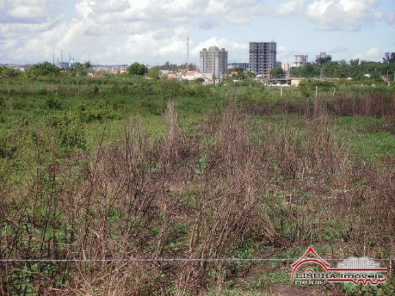 Imagem Terreno à Venda, 121.000 m² em Jardim Emília - Jacareí Imagem Terreno à Venda, 121.000 m² em Jardim Emília - Jacareí