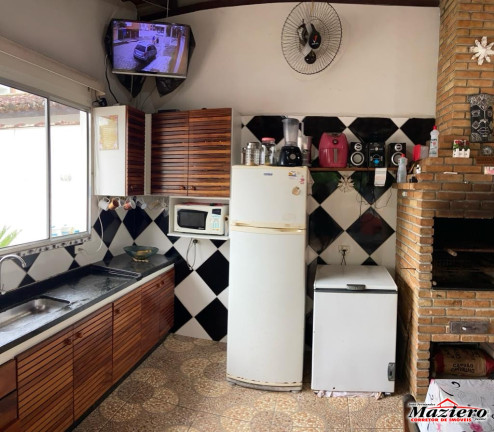 Imagem Sobrado com 3 Quartos à Venda, 215 m² em Centro - Ubatuba Imagem Sobrado com 3 Quartos à Venda, 215 m² em Centro - Ubatuba
