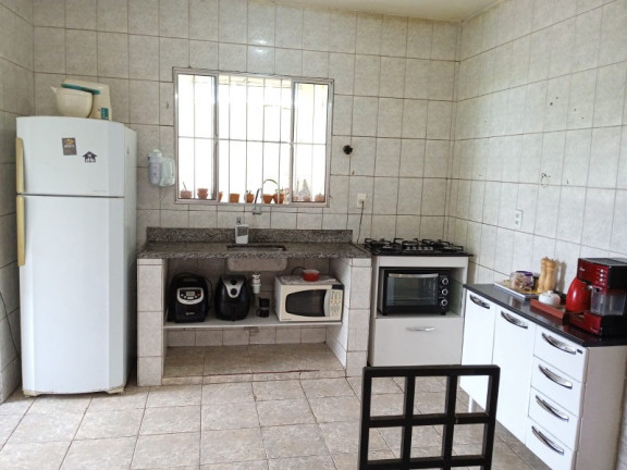 Imagem Casa com 3 Quartos à Venda, 360 m² em Icaivera - Betim