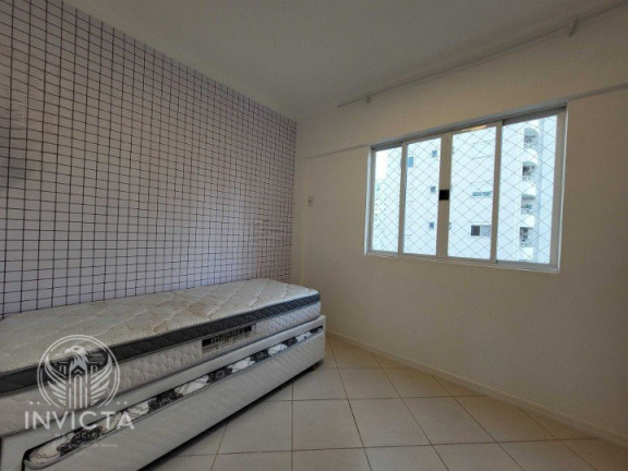 Imagem Apartamento com 3 Quartos à Venda, 129 m² em Centro - Balneário Camboriú Imagem Apartamento com 3 Quartos à Venda, 129 m² em Centro - Balneário Camboriú