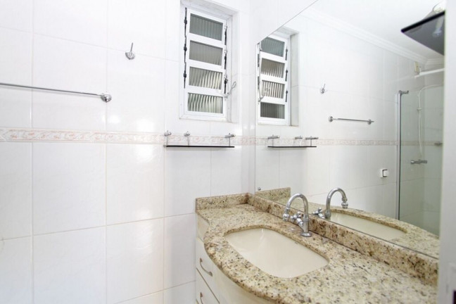 Imagem Imóvel com 2 Quartos à Venda, 68 m² em Passo Da Areia - Porto Alegre Imagem Imóvel com 2 Quartos à Venda, 68 m² em Passo Da Areia - Porto Alegre