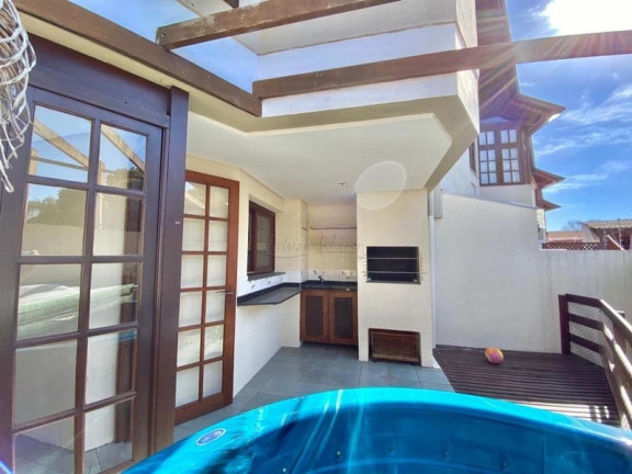 Imagem Casa com 4 Quartos à Venda, 317 m² em Tristeza - Porto Alegre Imagem Casa com 4 Quartos à Venda, 317 m² em Tristeza - Porto Alegre