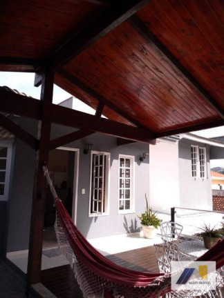 Imagem Casa com 3 Quartos à Venda, 240 m² em Colinas De Santa Bárbara - Pouso Alegre Imagem Casa com 3 Quartos à Venda, 240 m² em Colinas De Santa Bárbara - Pouso Alegre