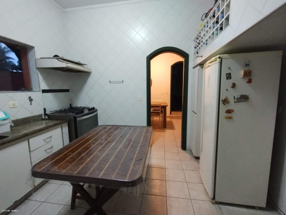 Imagem Casa com 5 Quartos para Alugar ou Temporada, 400 m² em Jardim Virgínia - Guarujá Imagem Casa com 5 Quartos para Alugar ou Temporada, 400 m² em Jardim Virgínia - Guarujá
