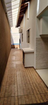 Imagem Casa com 2 Quartos à Venda, 144 m² em Bauru