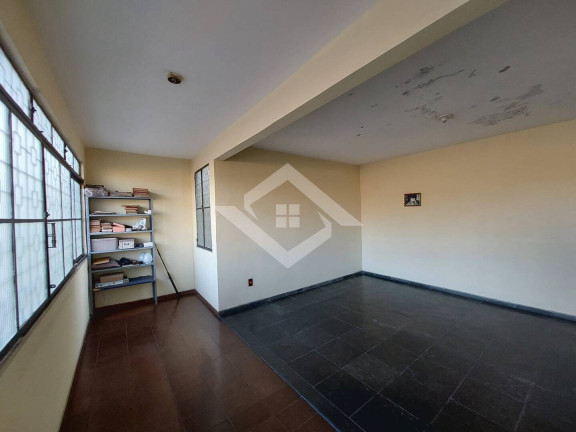 Imagem Casa com 5 Quartos à Venda, 250 m² em Campo Grande - Rio De Janeiro Imagem Casa com 5 Quartos à Venda, 250 m² em Campo Grande - Rio De Janeiro