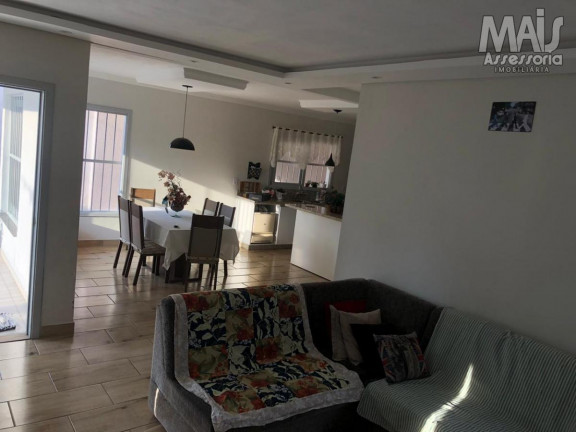 Imagem Casa com 3 Quartos à Venda, 197 m² em Ouro Branco - Novo Hamburgo Imagem Casa com 3 Quartos à Venda, 197 m² em Ouro Branco - Novo Hamburgo
