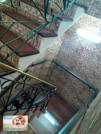 Imagem Casa com 3 Quartos à Venda, 204 m² em Vila Pires - Santo André