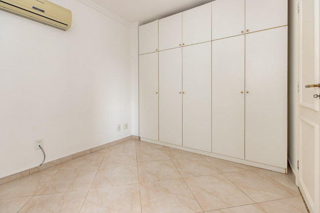 Imagem Apartamento com 2 Quartos à Venda, 57 m² em Moema - São Paulo