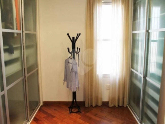 Imagem Casa com 3 Quartos à Venda, em Campo Belo - São Paulo Imagem Casa com 3 Quartos à Venda, em Campo Belo - São Paulo