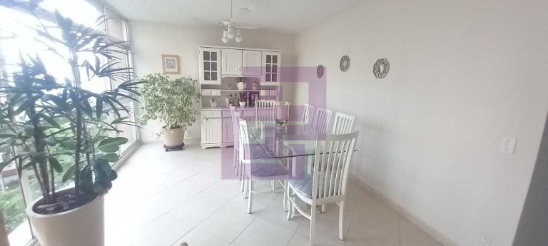 Apartamento com 2 Quartos à Venda, 170 m² em Pitangueiras - Guarujá