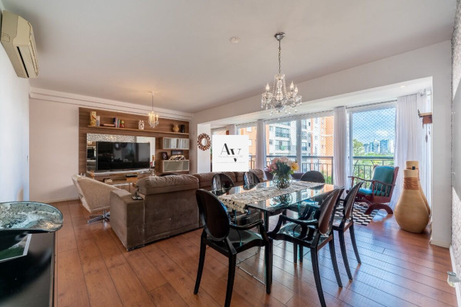 Imagem Apartamento com 3 Quartos à Venda, 141 m² em Jardim Europa - Porto Alegre