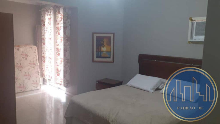 Imagem Apartamento com 3 Quartos para Temporada, em Centro - Balneário Camboriú Imagem Apartamento com 3 Quartos para Temporada, em Centro - Balneário Camboriú