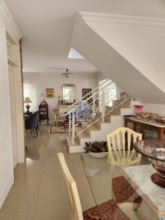 Imagem Casa com 4 Quartos à Venda, 400 m² em Alphaville - Santana De Parnaíba Imagem Casa com 4 Quartos à Venda, 400 m² em Alphaville - Santana De Parnaíba