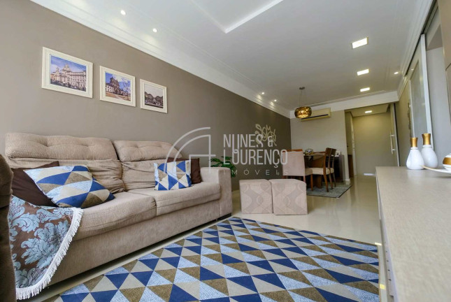 Imagem Apartamento com 2 Quartos à Venda, 78 m² em Embaré - Santos